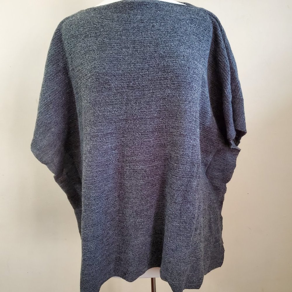 New York & Company poncho